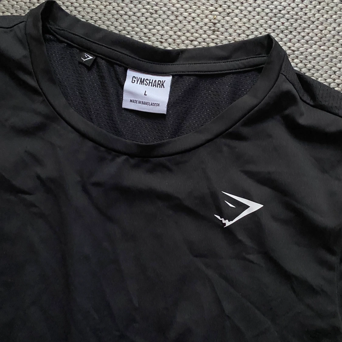 ESSENTIAL TRAINING TEE GYMSHARK - 90