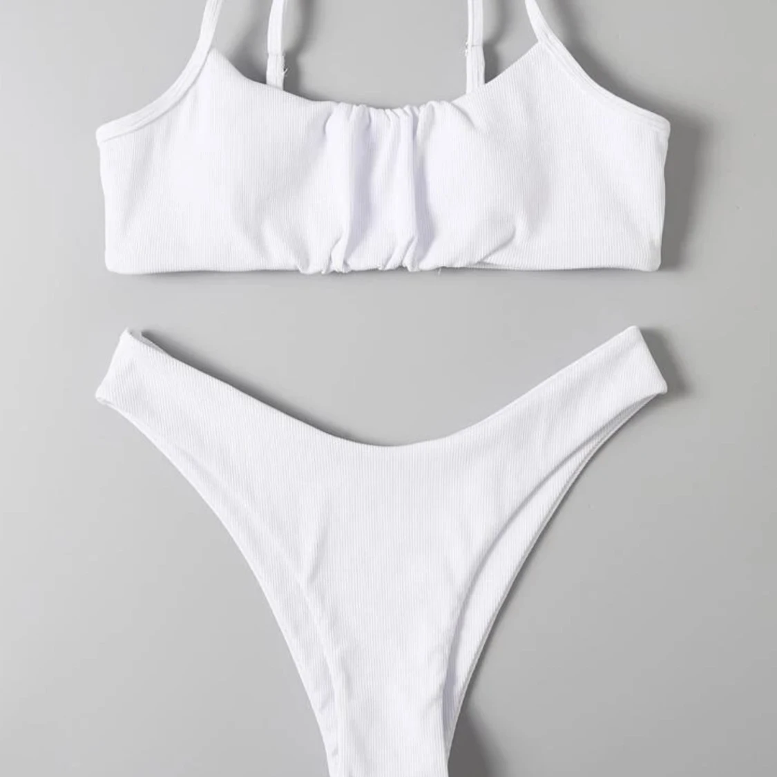 Helt ny bikini  - 90