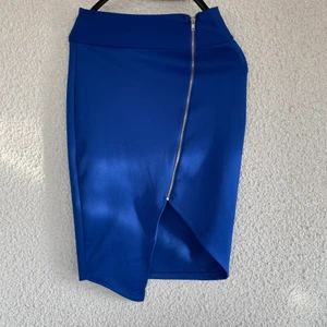 Blå kjol - En blå kjol i fint skick, stl xs