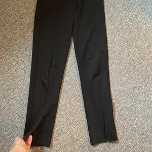 Byxor med slits - Så fina och sköna❤️