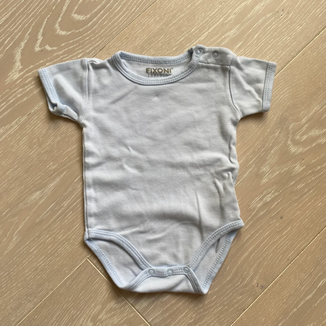 Body från Fixoni storlek 56 - 90