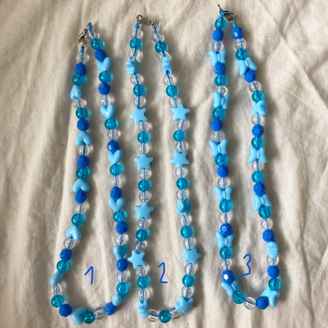 Trendiga pärlhalsband 😻 - 90