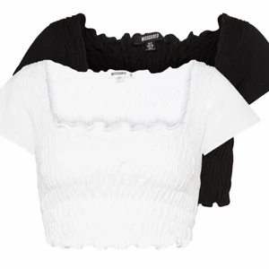 Toppar 2 st - Hej! Säljer nu två stycken toppar från missguided, köpt på Zalando i somras. Ny pris 299 kr. Helt oanvända, bara testade, säljer då jag inte fått användning av de. Säljer båda för 50 kr+ frakt💕 storlek 38, sitter som en XS-M beroende på hur man vill att den ska sitta🧚🏼‍♀️🦋