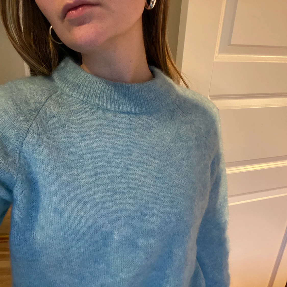 Blå varm tröja  - 91