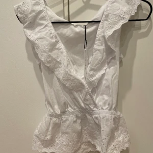 Stradivarius topp - Aldrig använd, lapp kvar. 