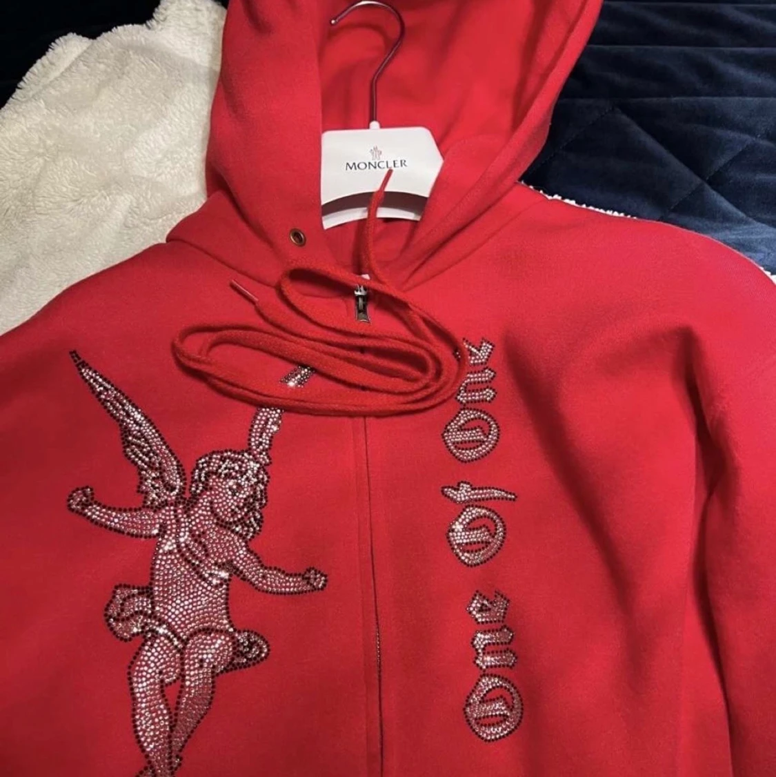 Oneofone hoodie Röd  - 90