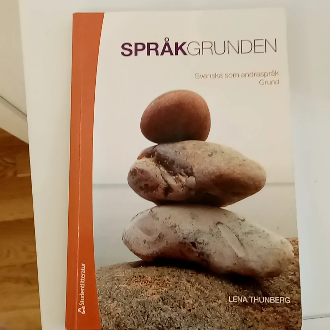 Main issus och grundspråk för 400 - 90