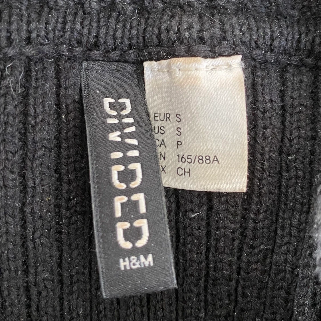 Ribbstickad tröja från H&M - 91