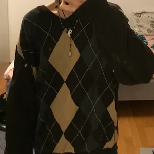 Brun argyletröja   - Fint skick från Marinblå! Storlek XL (jag har S). Skriv för fler bilder! 