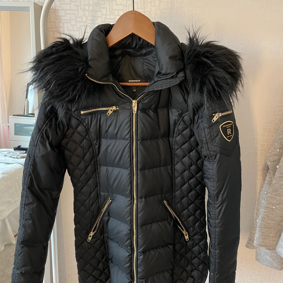 Rock and blue jacka - 90