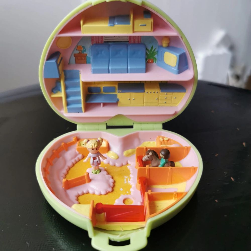 Retro Polly Pocket från 1989. Samlarobjekt. Köparen står för frakten. . Accessoarer.