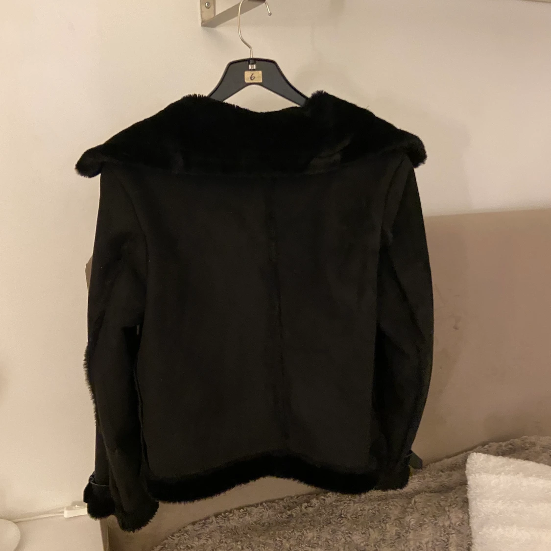 NA-KD jacka strl 38 svart - 90