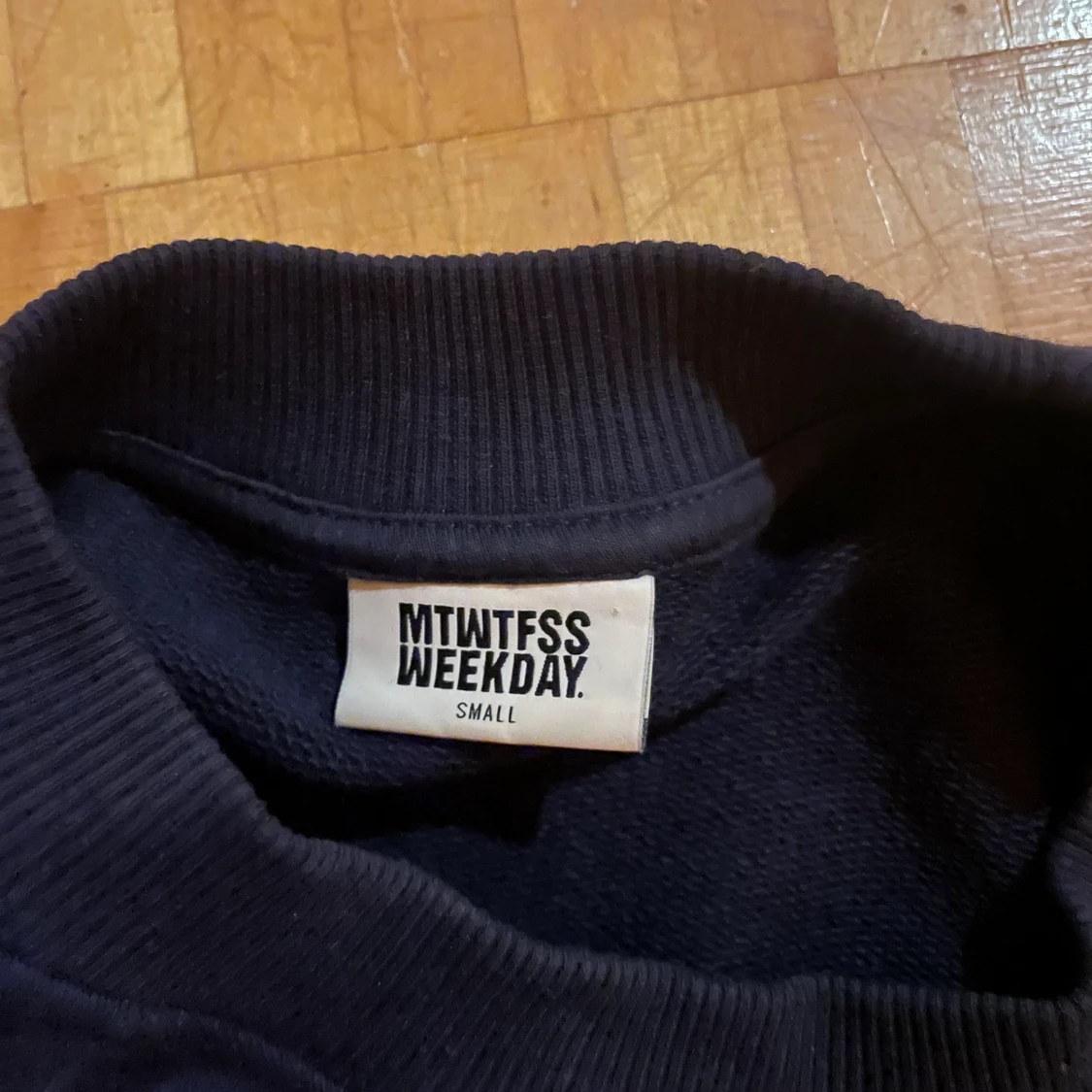 Collegetröja weekday - 91