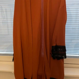 kimono - En jätte fin kimono med detaljerade ärmar 