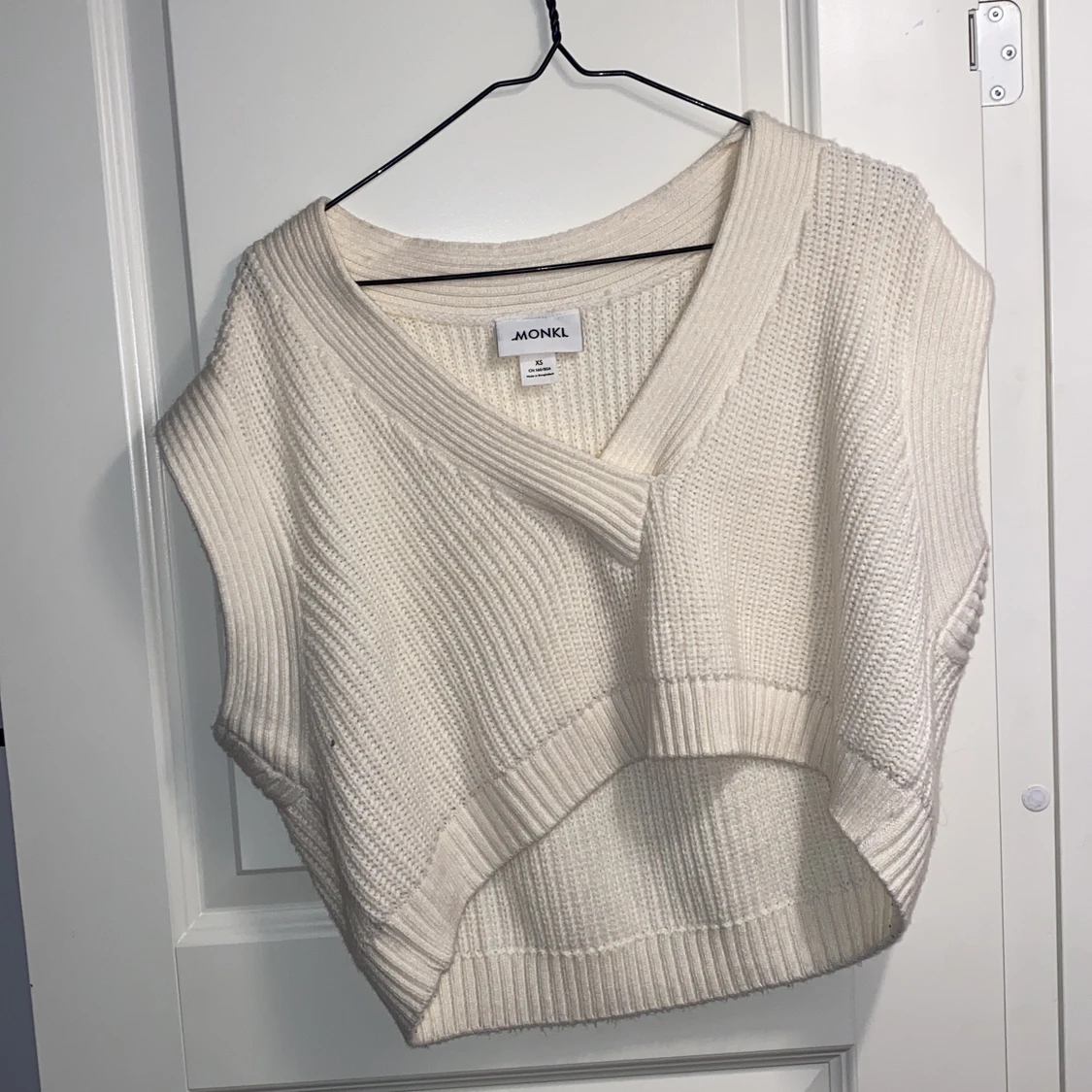 Beige stickad väst - 91