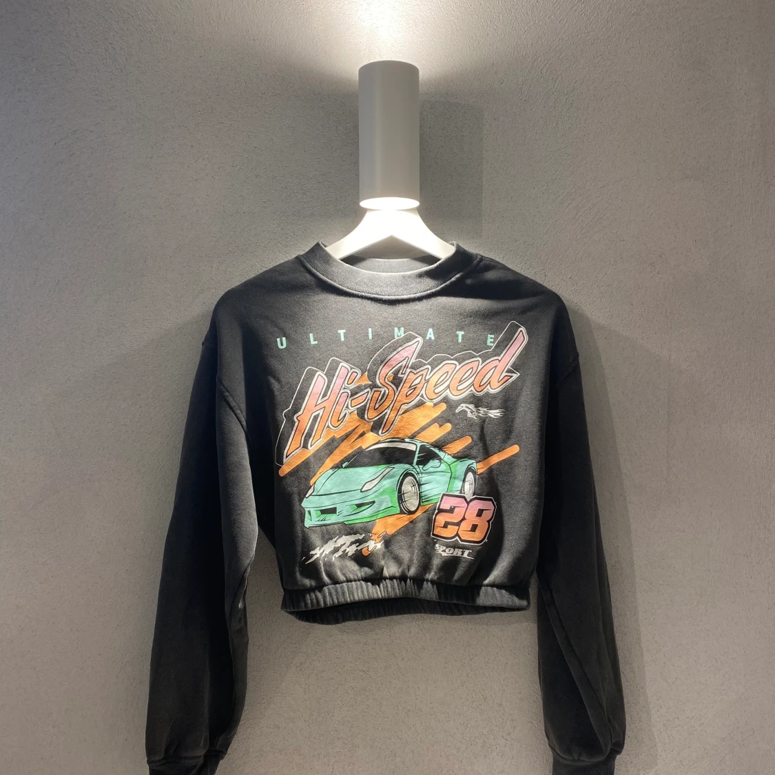 H&M croppad sweatshirt stl xs