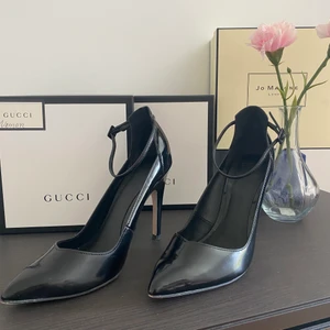 Svarta klackar från Asos! - Fina spetsiga klackar från ASOS, använda en gång 🥰