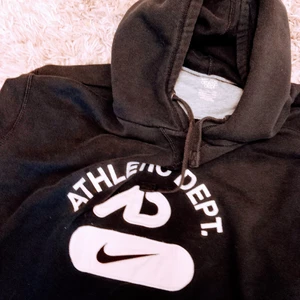 Hoodie Nike i XL L  - Nike hoodie fin mjuk skön kan skickas 