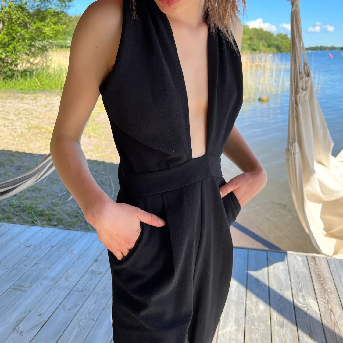 Festlig byxdress från Gina