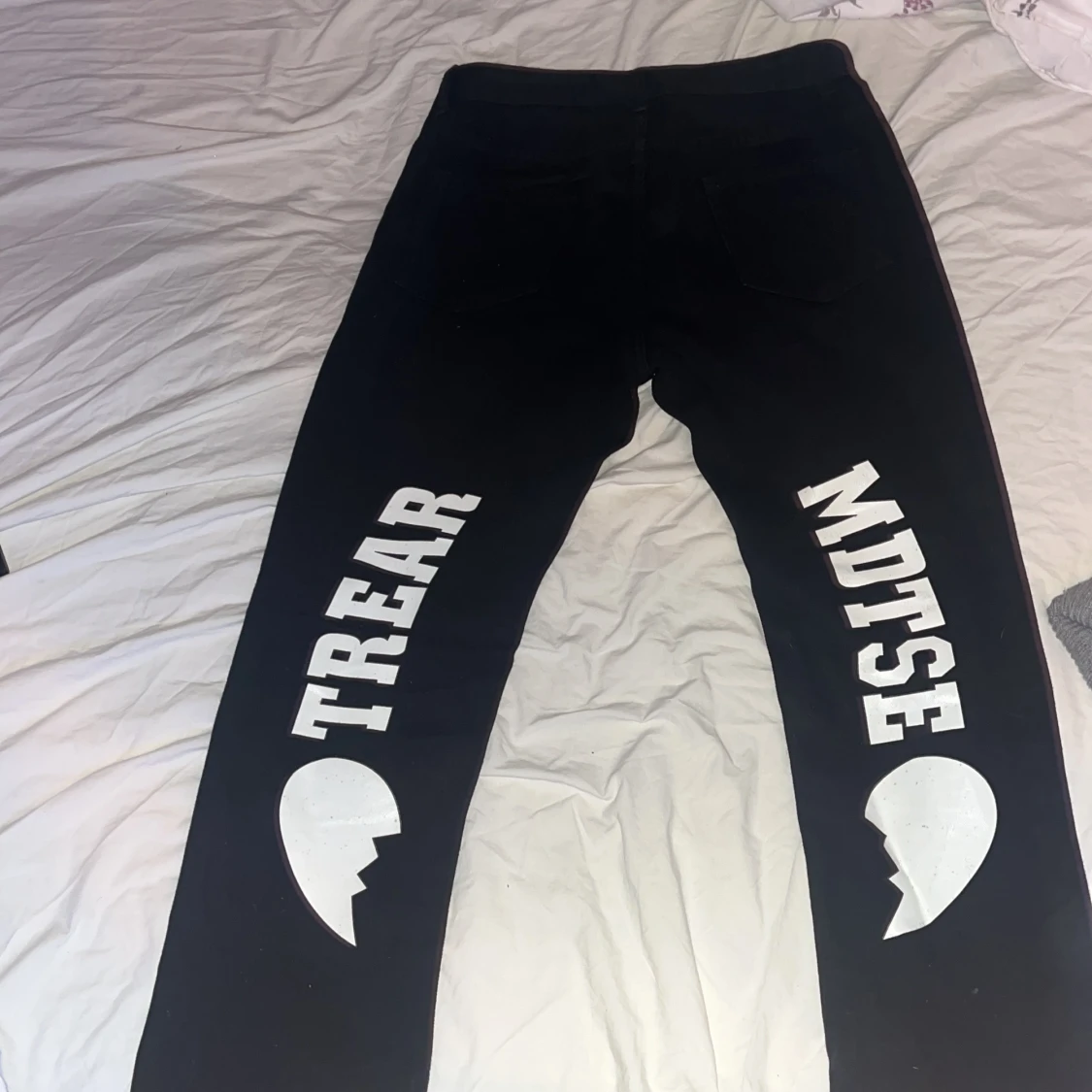 Tears Moutse Svarta Jeans - 90