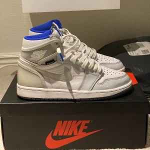 Jordan 1 racer blue  - Storlek 40 Går för över 600$ på stockx Lite smutsiga därför billigare  Snabb affär 1800