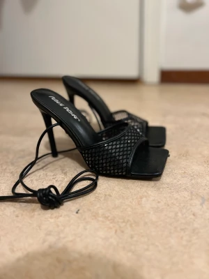 Klackskor  - Från publicera desire! Storlek 37