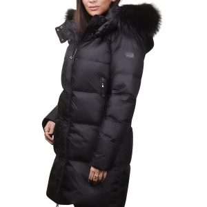 Cedrico SAVOIE VINTERJACKA - Hej! Säljer min super fina vinterjacka från Cedrico i modellen savoie. Passar perfekt för en lätt frusen person. Säljer jackan då jag köpt en ny. Använd en halv vinter. Köptes för 6700 & säljes nu för 3000.  Kram 🫶🏽