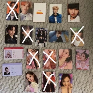 twice & bts photocards !!!  - säljer officiella bts & twice pc’s, alla är i bra skick förutom ly:her joon (kan skicka bild på defekterna) och därav säljer jag han för 30kr!! annars kostar alla twice pc’s runt 50 kr & bts pc’s runt 80kr men pris kan diskuteras om man köper flera<3