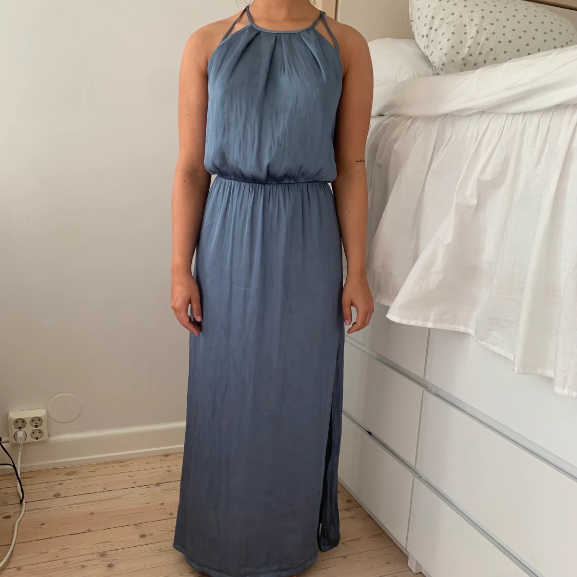 Satinklänning i stl 32