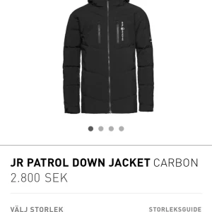 Intressekoll!  - Sailracing jacka i storlek 150 från deras hemsida. Kan byta mot en moncler jacka