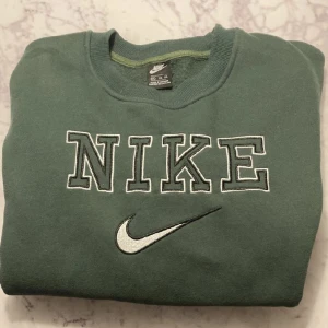 Nike Sweatshirt  - Nike Sweatshirt 