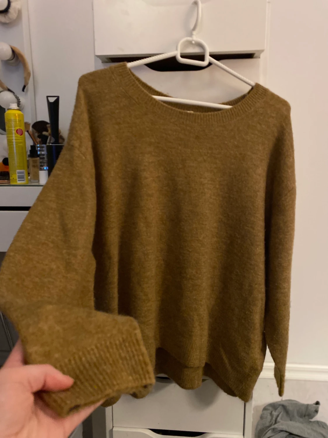 Stickad beige tröja  - 90