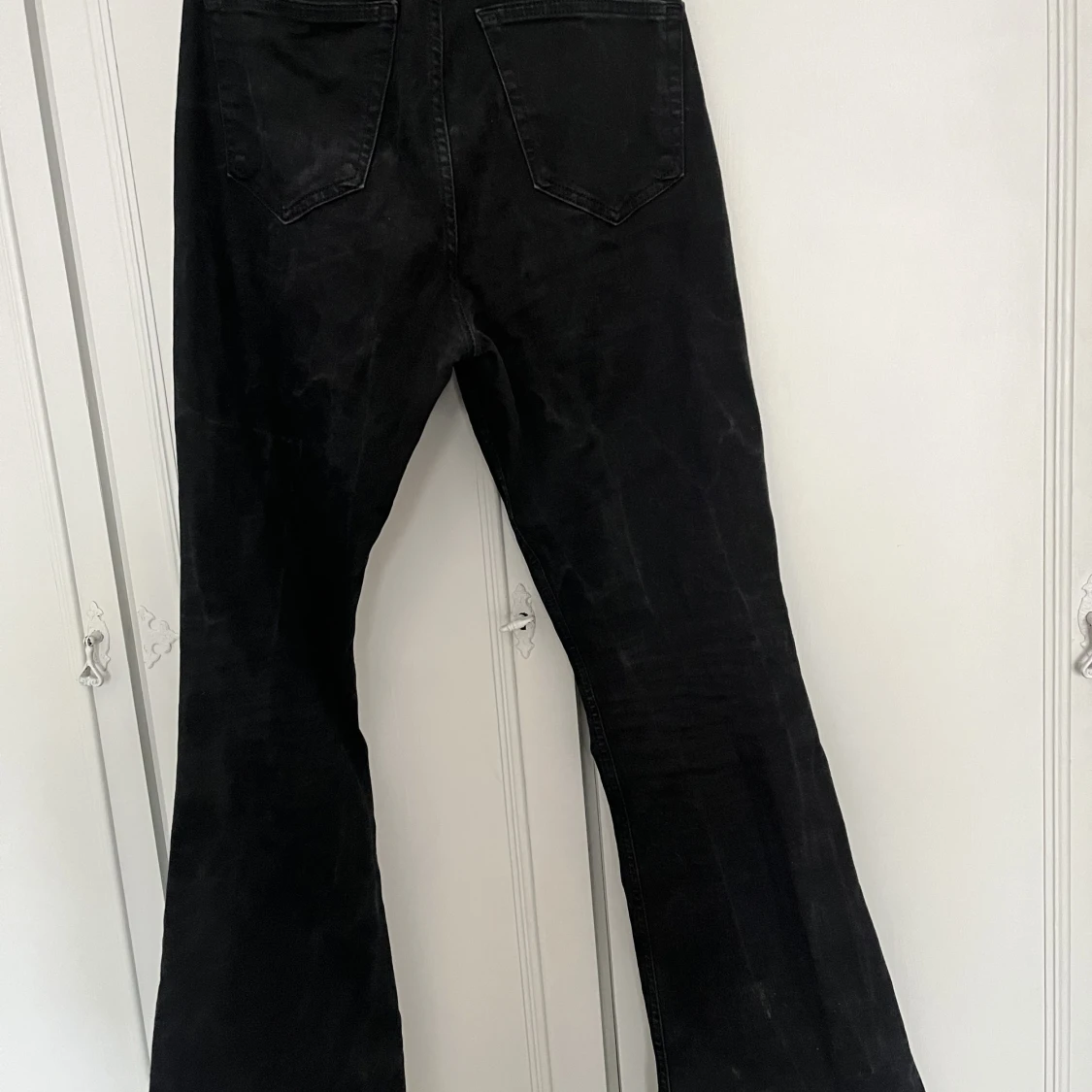 Black wide legged jeans in good quality  - 90