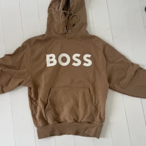 Ny Hugo Boss Hoodie  - Ny Hugo Boss Hoodie (tvättad 1 gång). Nypris 1900 kr. Stl S 