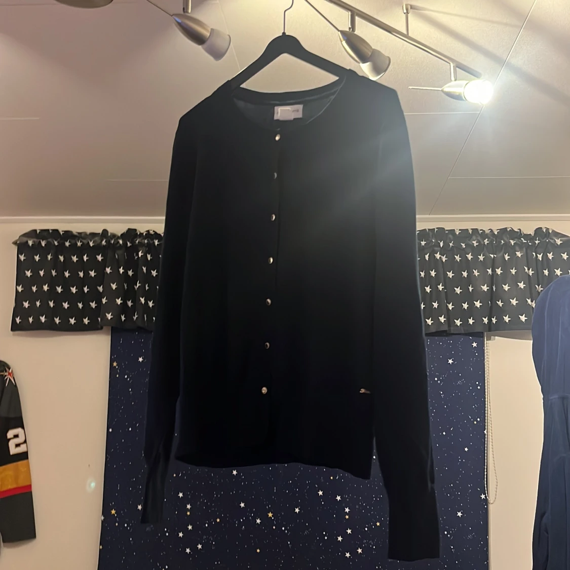 Holly Whyte  blus - 90