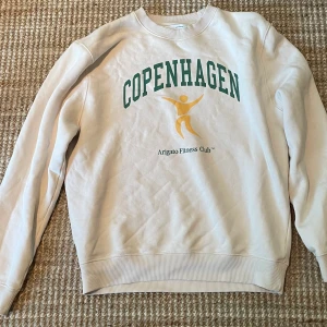 Axel arigato  - Använd 2-3 gånger, skicket är som nytt!