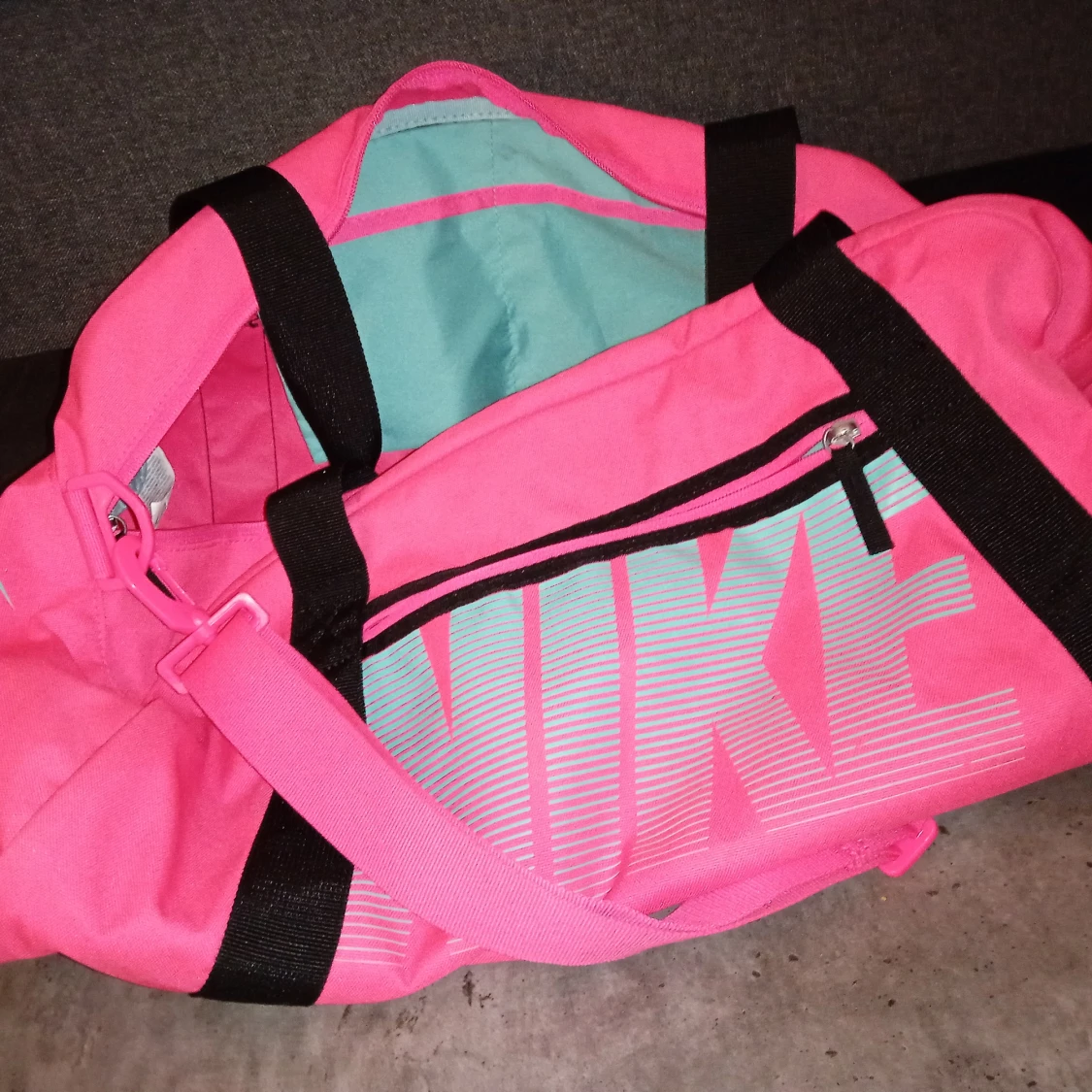 Nike sportbag rosa/turkos  - 90