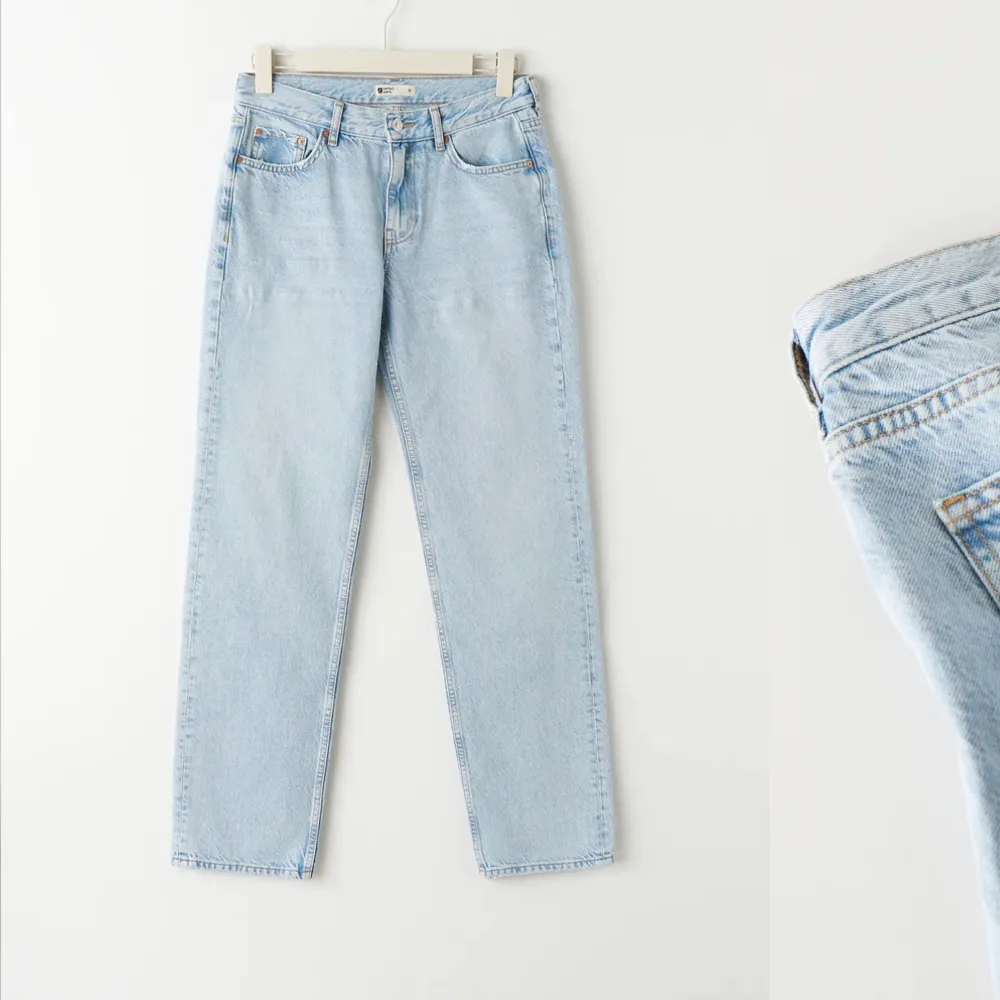 Slutsålda lågmidjade jeans från Gina tricot 💕 köpare står för frakt. Jeans & Byxor.