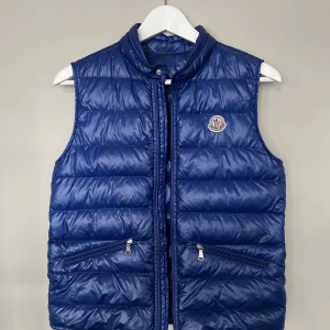 Moncler vest - SÅLD