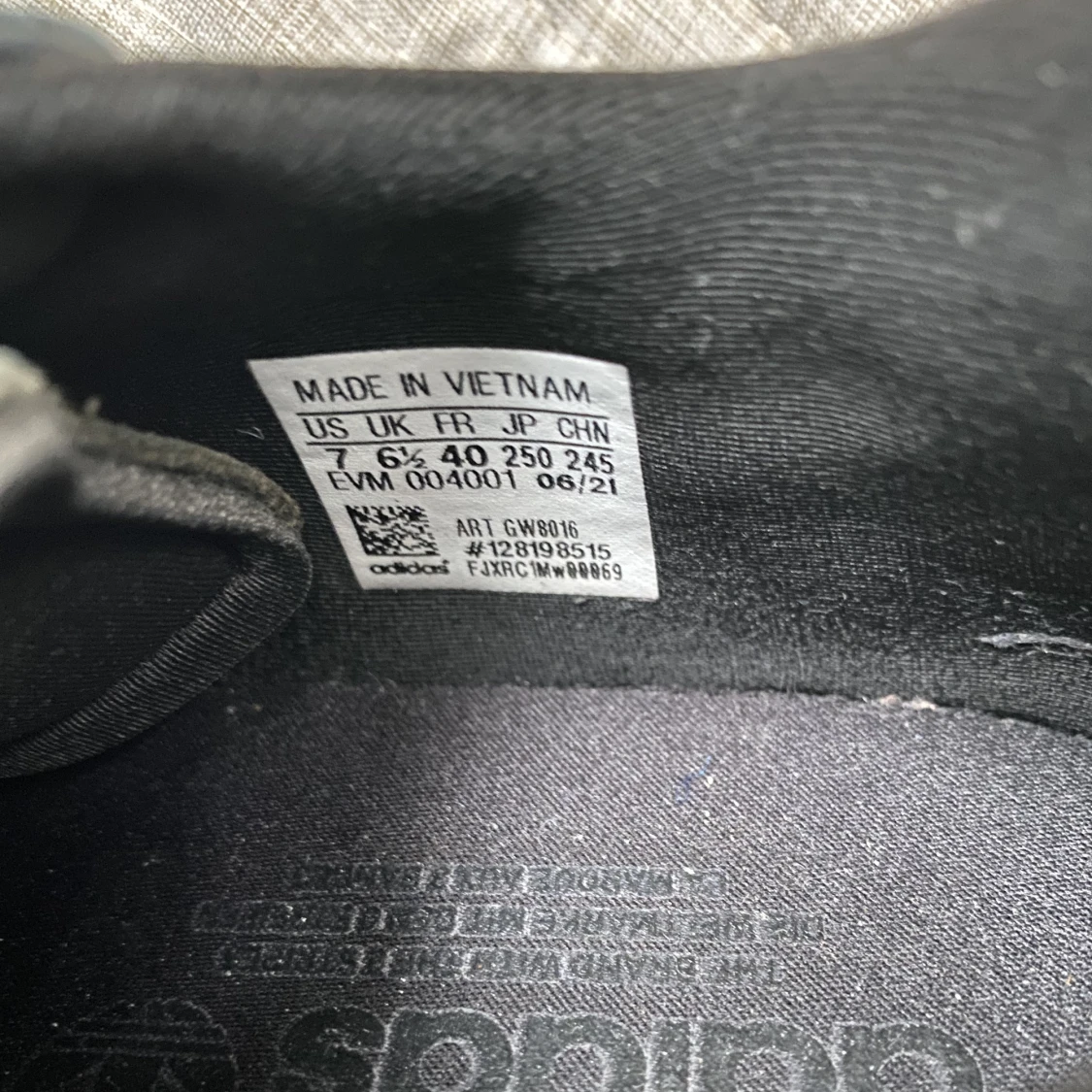 Adidas ozweego  - 91