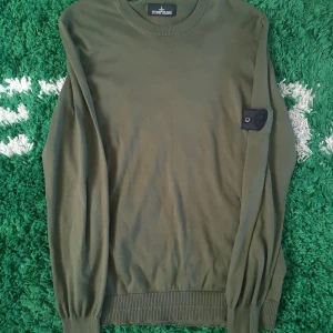 Stone Island  - Army green stone Island shadowproject sweatshirt begagnad Cond 9/10 XL