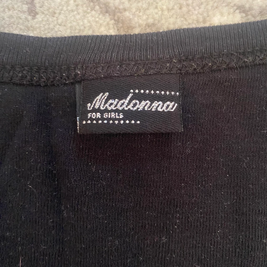 Madonna anime linne - 90
