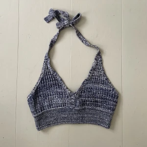 Stickad topp! - Stickat knyttopp från topshot! Den har använts men är i gott skick! Storlek 34!⚡️