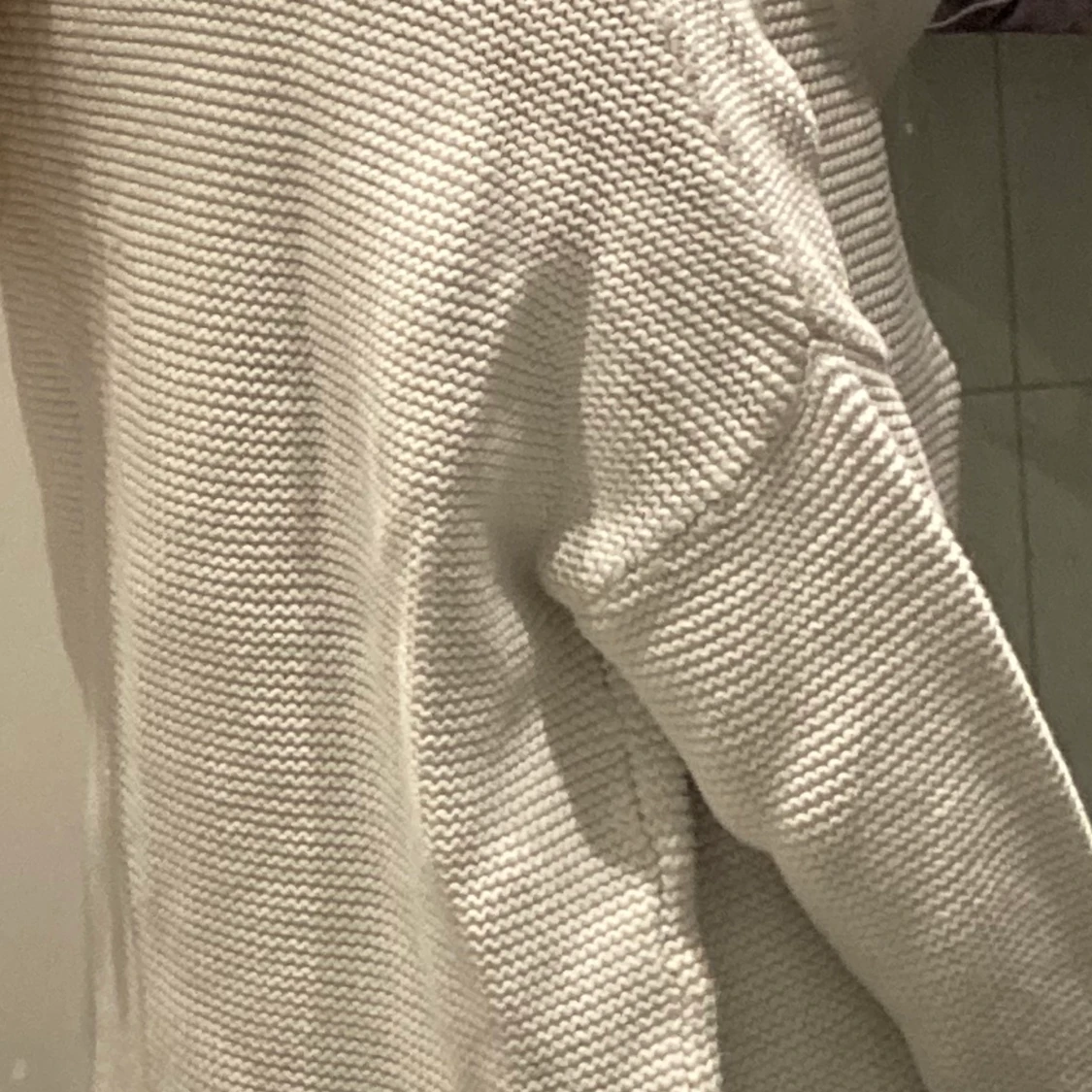 Stickad tjocktröja - 91