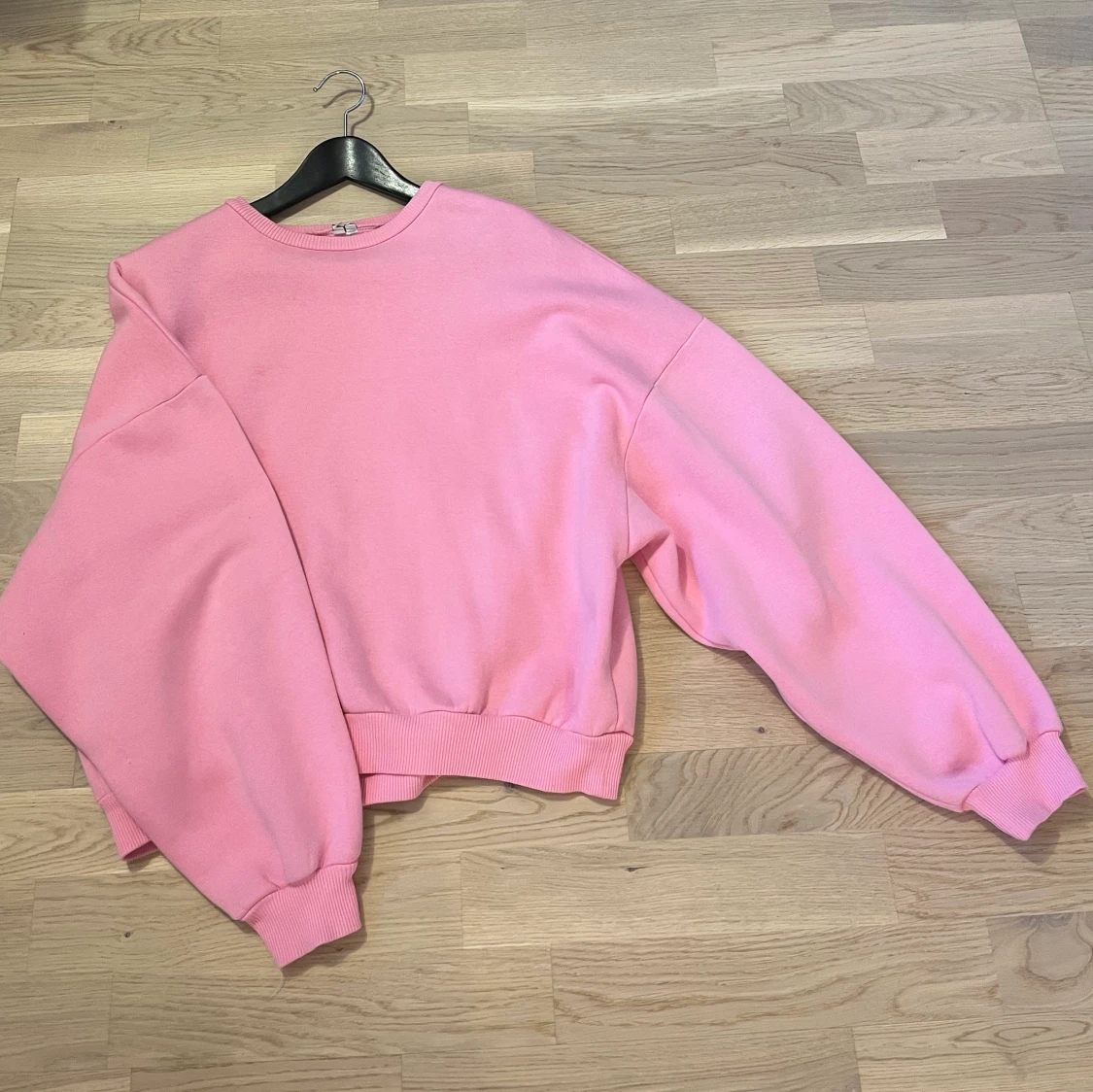 Matchande set, Nelly Trend