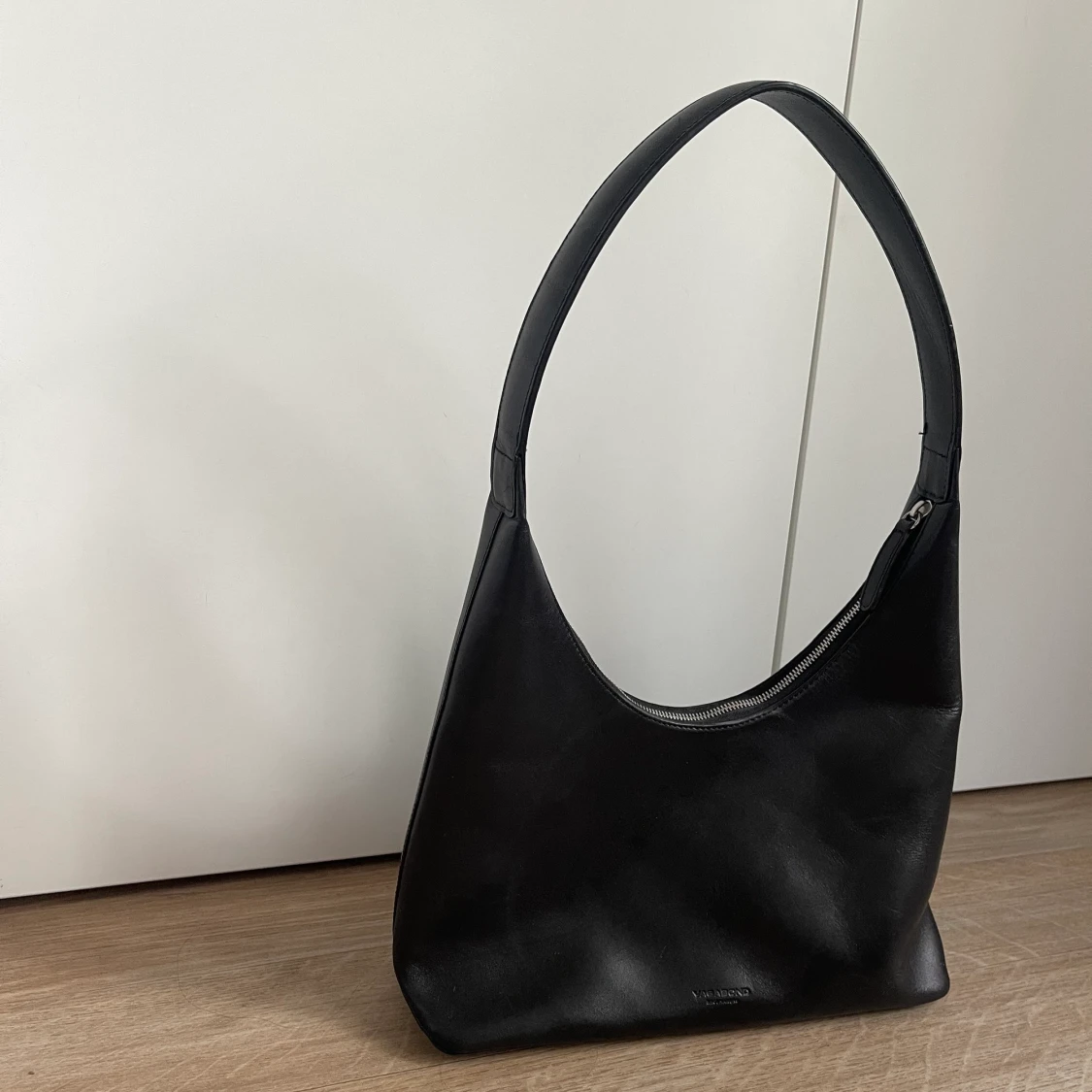 Vagabond canberra bag svart 