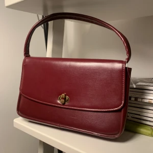 Vintage väska - Fin couqette väska