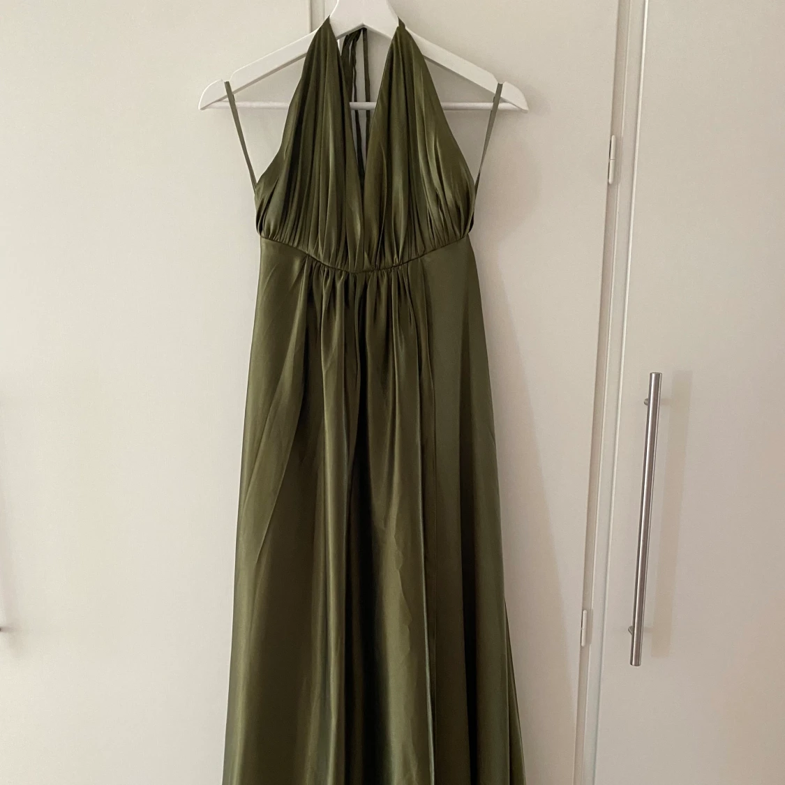 Helt oanvänd balklänning 