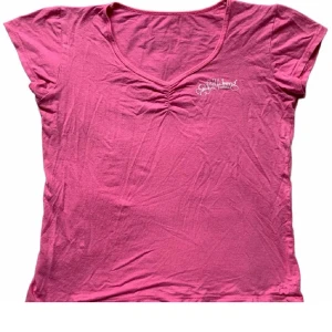 Billabong t-shirt - Fin ljus rosa topp från Billabong🌺🐬  