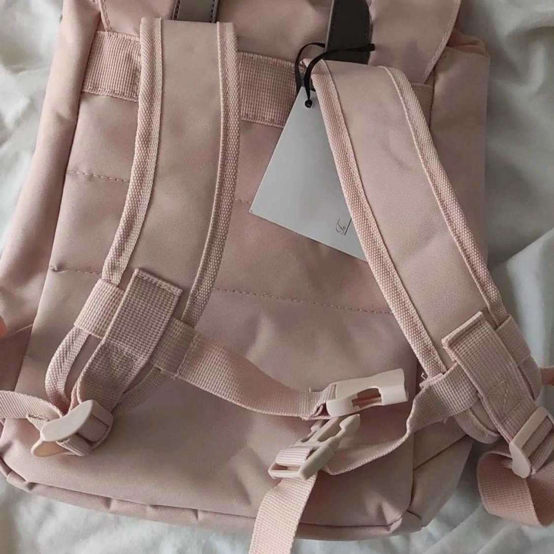 Liten söt ryggsäck ny - 90